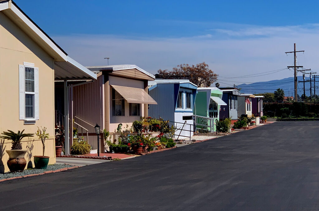 Manufactured home exterior 2