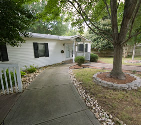 Manufactured home exterior 3